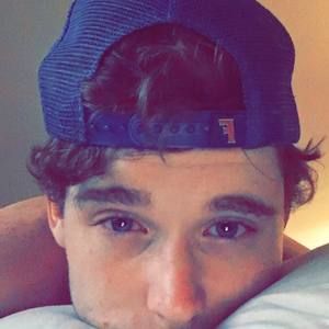 Meet your Posher, Dakota